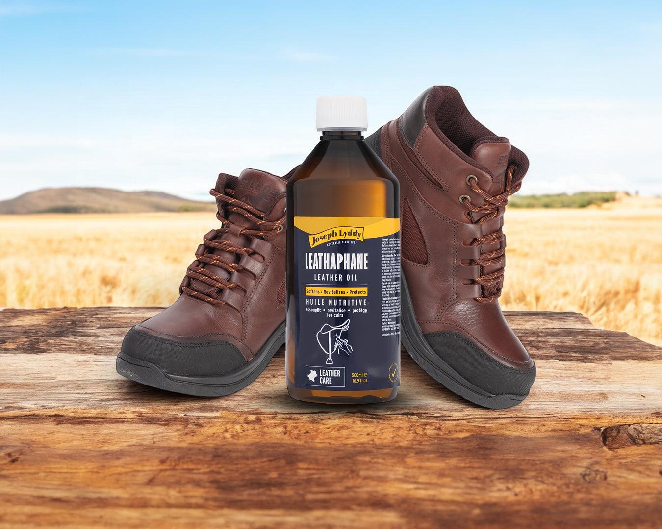 Lyddys Leathaphane Saddle Oil - Image 3